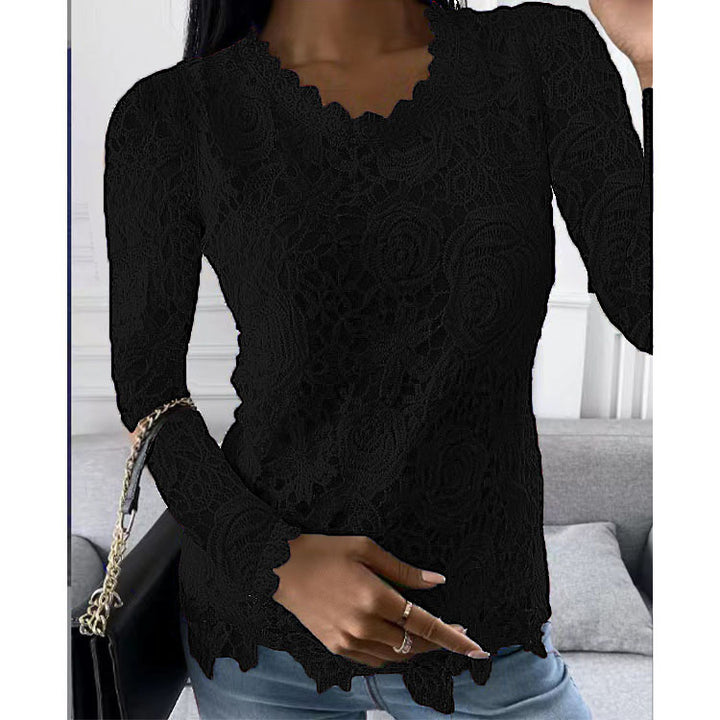 Women nan figure-hugging lace blouse with floral allover lace, long sleeves and scalloped hem Mune Fashion