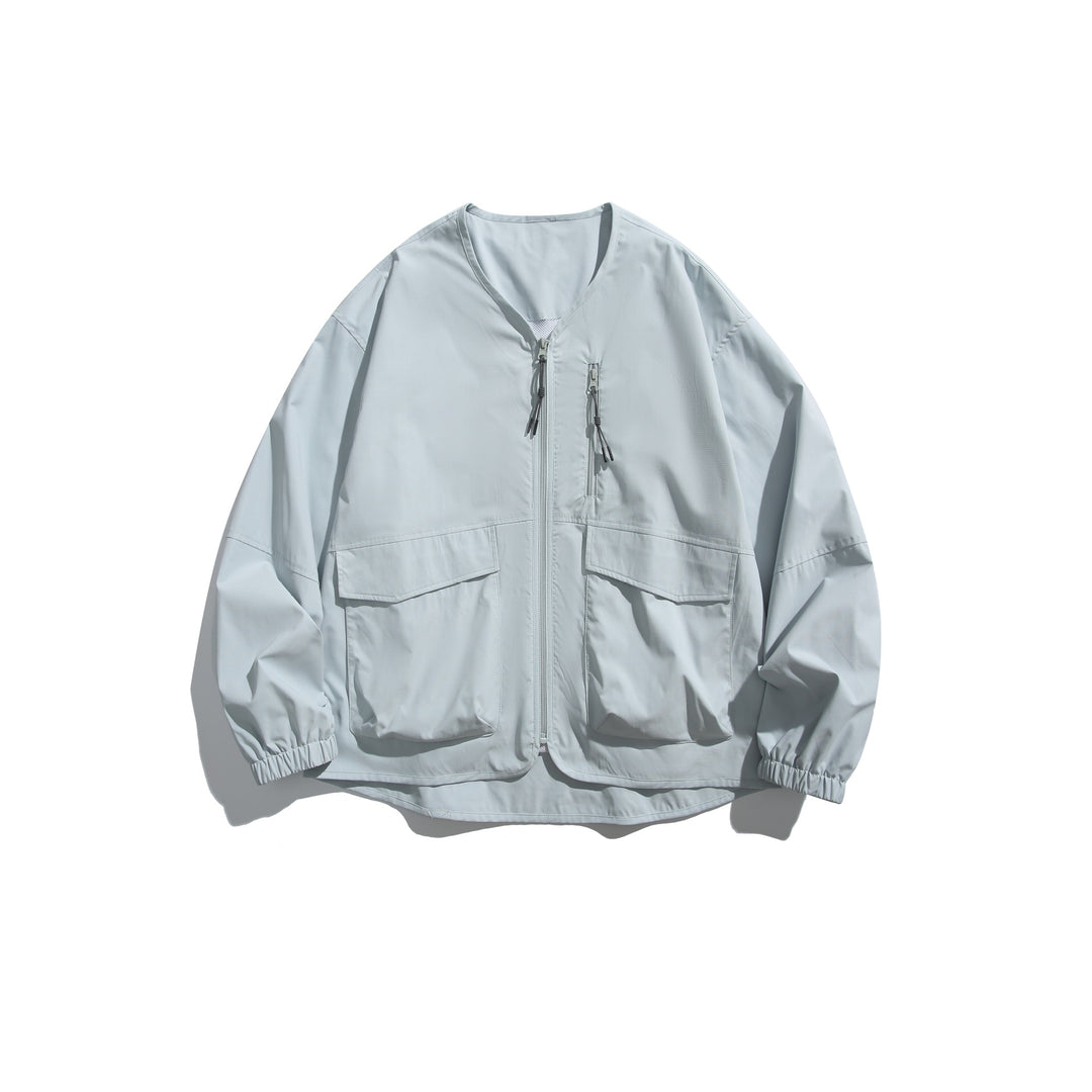 Men's short jacket with V-neck, two-way zippers and utility pockets Mune Fashion