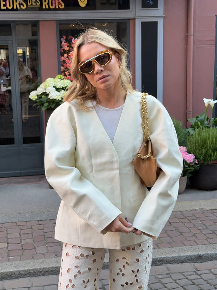 Women's Oversize Blazer with distinctive shoulder and open V-front Mune Fashion