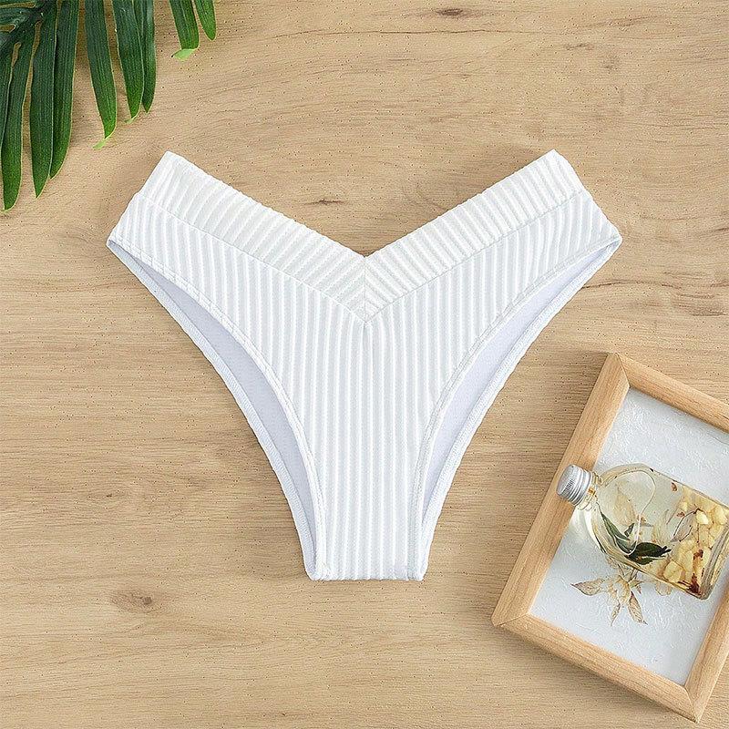 Women's high-cut bikini bottom with stylish V-design Mune Fashion
