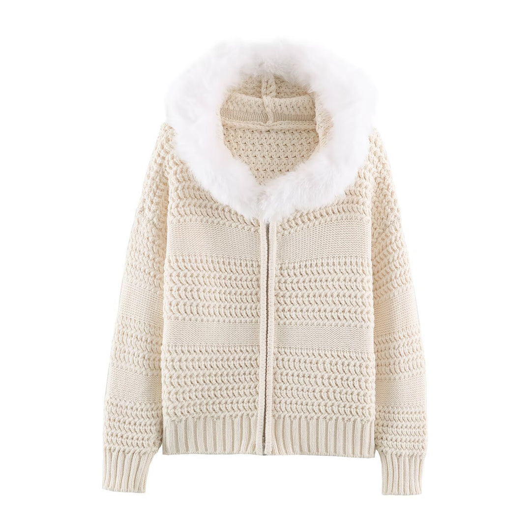 Women's chunky knit cardigan with zipper and faux fur hood Mune Fashion