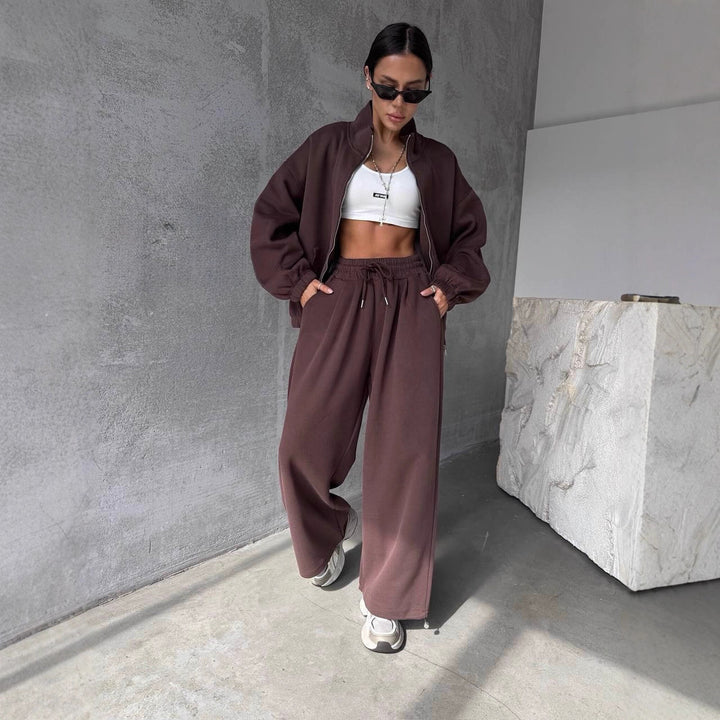 Women's oversized sweat set with zip-up jacket and wide joggers Mune Fashion