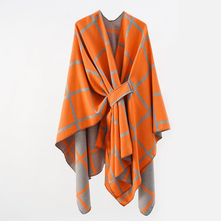 Women's Oversize Poncho made of fine knit with waistband and check pattern Mune Fashion