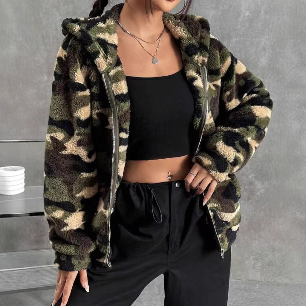 Women's Teddy-Fleece Hooded Jacket in Camouflage Look Mune Fashion
