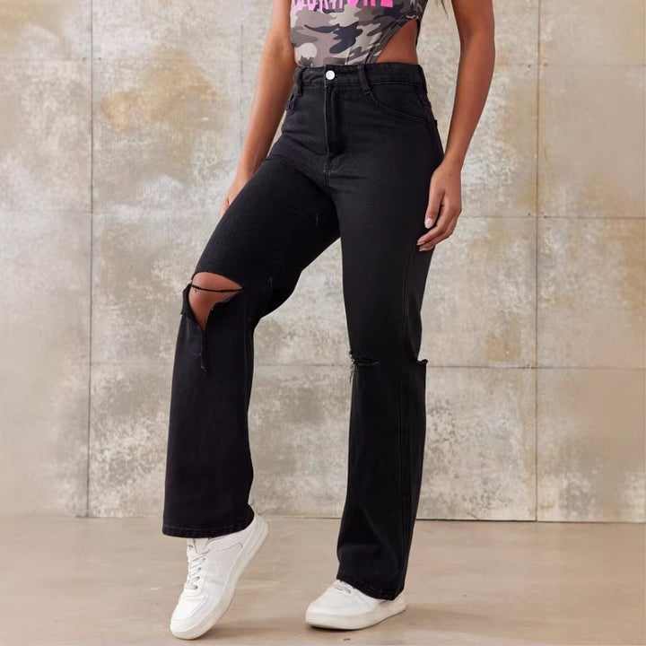 Ladies High-Waist Straight Jeans with wide leg, knee rip and textured denim look Mune Fashion