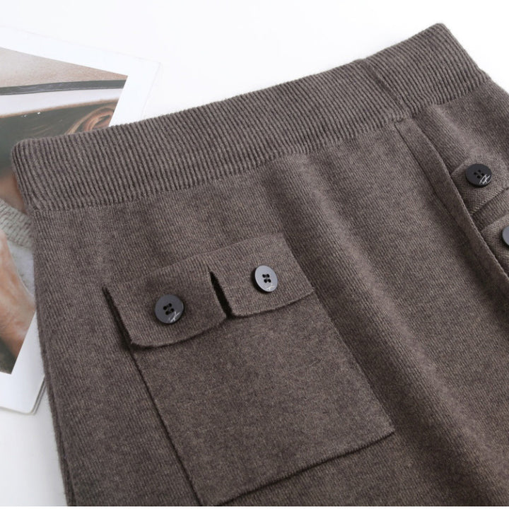 Women's Elegant Maxi Skirt with Practical Pockets and Button Details Mune Fashion
