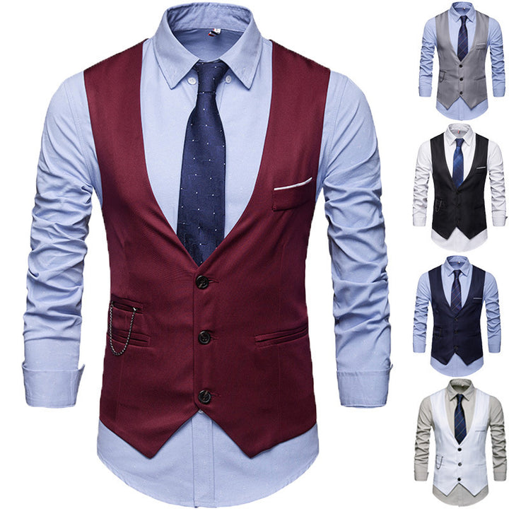 Men's tailored suit waistcoat with V-neck, chain detail and breast pocket Mune Fashion