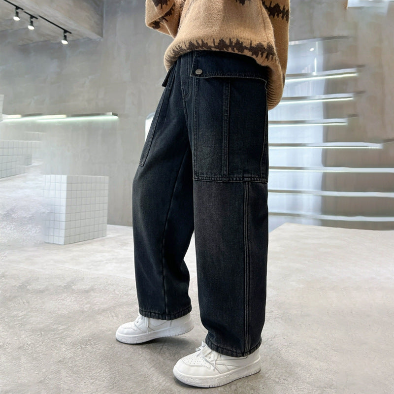 Women casual cargo jeans in oversized style Mune Fashion