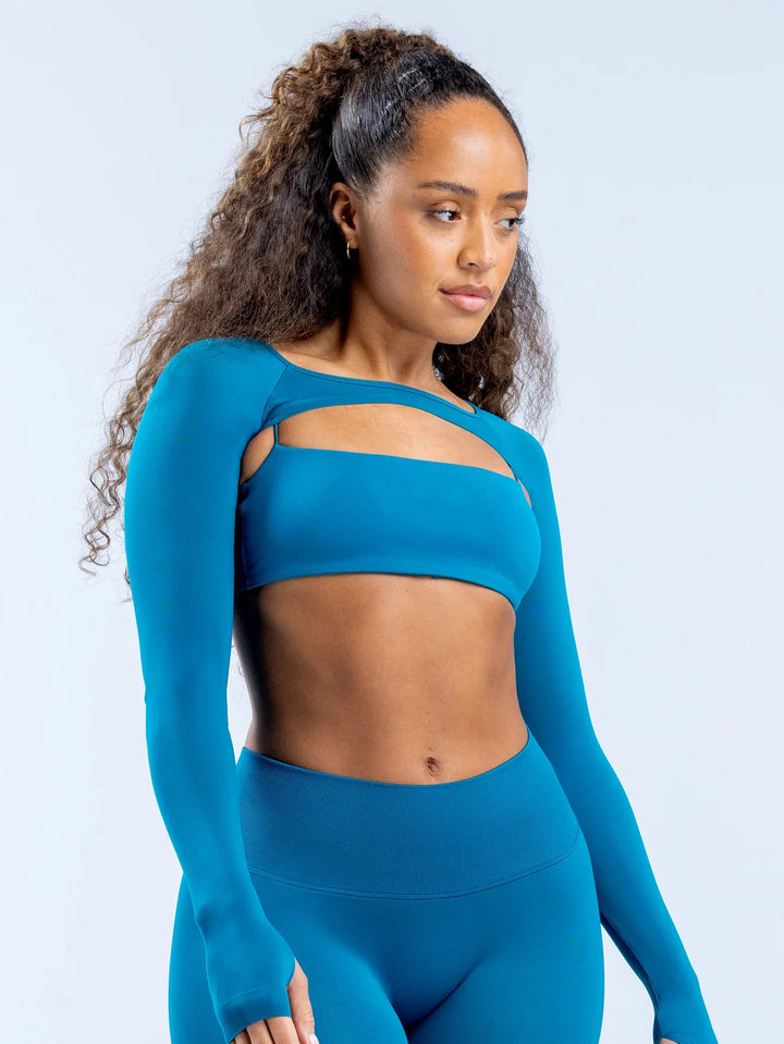 Women's sporty bikini top with narrow straps Mune Fashion