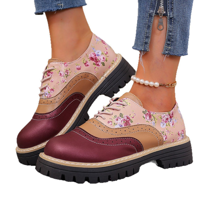 Women’s Platform Brogue Lace-Up Shoes with Floral Pattern and Patent Details Mune Fashion