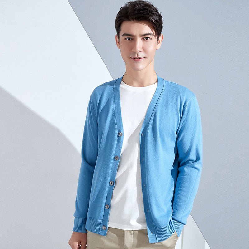 Men's Lightweight Fine Knit Cardigan with V-Neck and Business Silhouette Mune Fashion