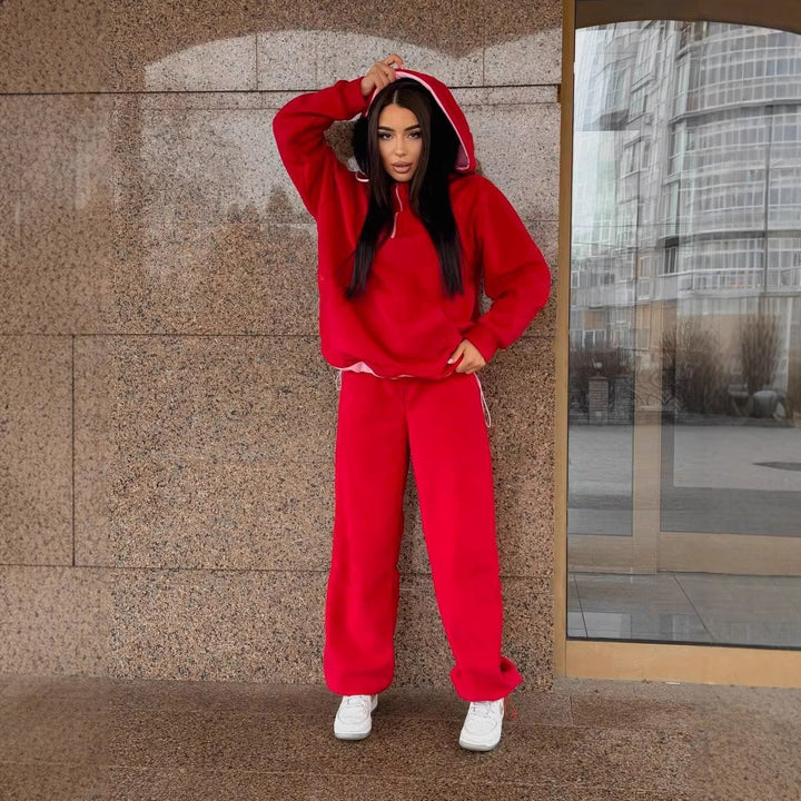Women's fleece loungewear set with half front zip, lined hood and high cut comfort pants Mune Fashion