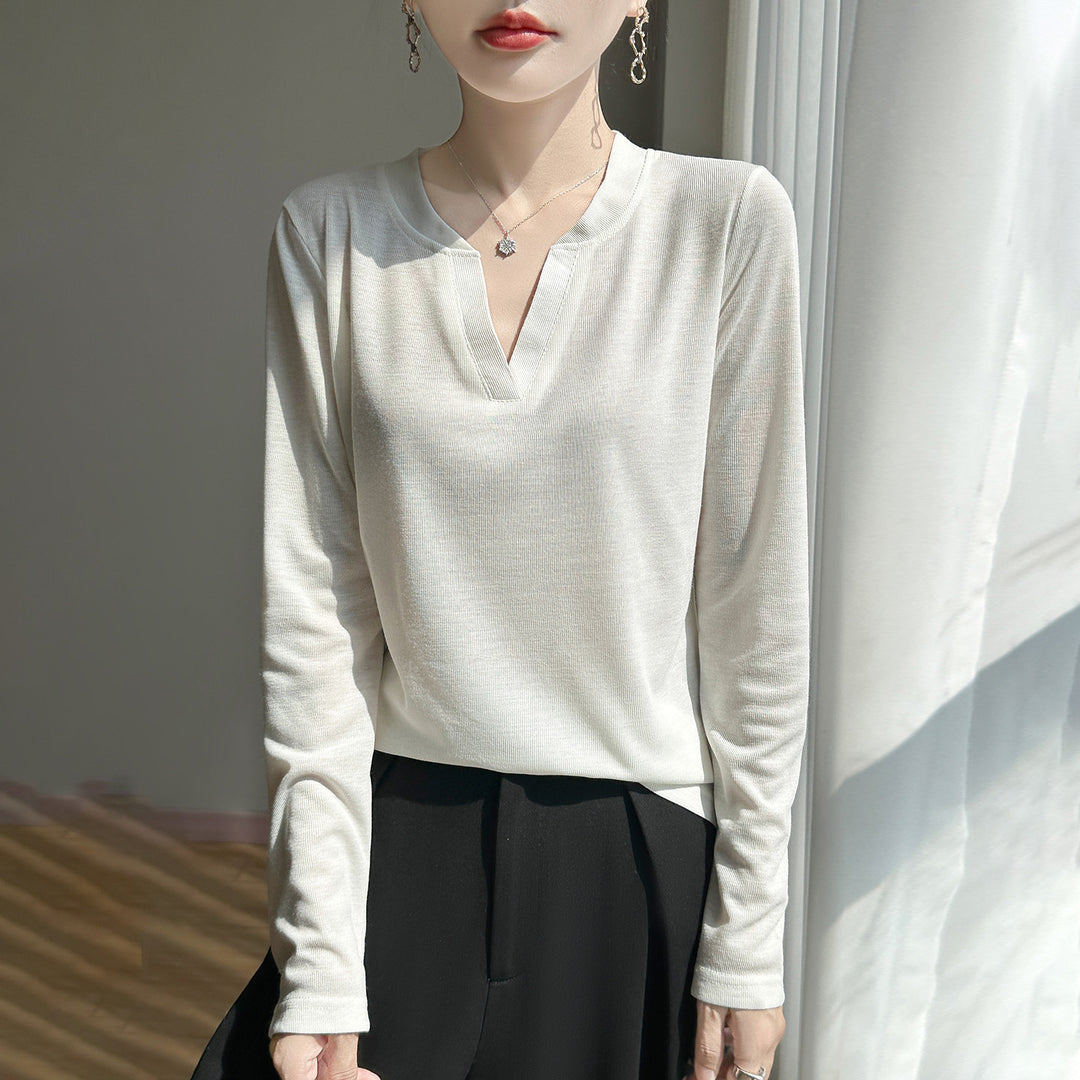 Women's Long-Sleeved Fine Knit Shirt with Slit V-Neck Mune Fashion