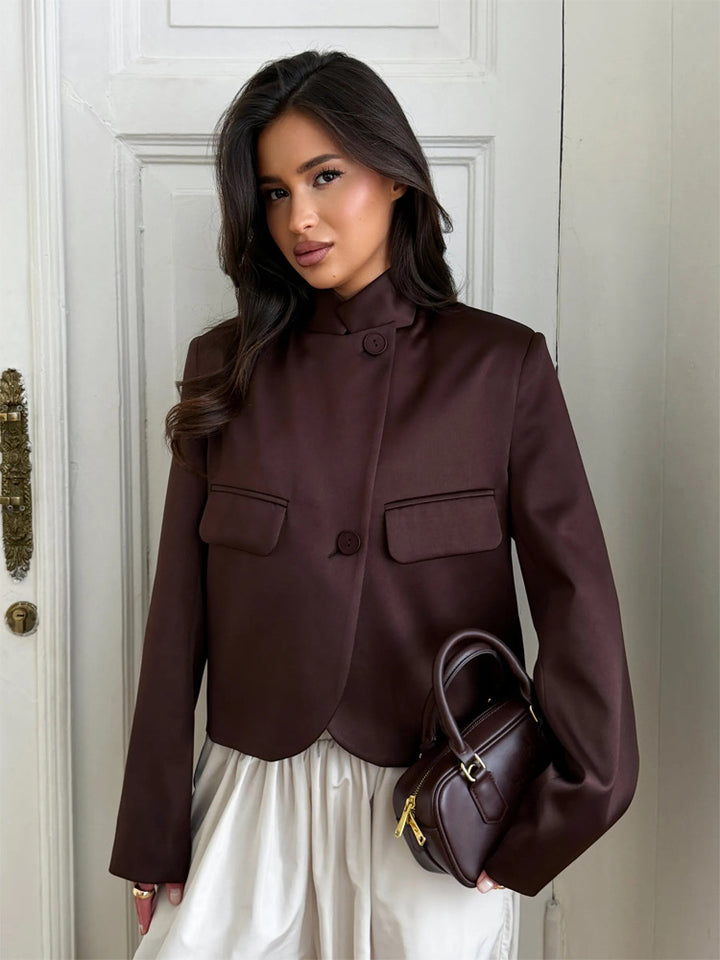 Ladies Satin Cropped Blazer with Mandarin Collar, Flap Pockets and Curved Hem Mune Fashion