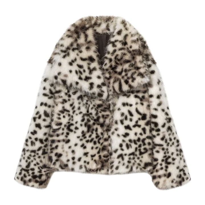 Women's short jacket made of faux fur in snow leopard print with wide lapels Mune Fashion