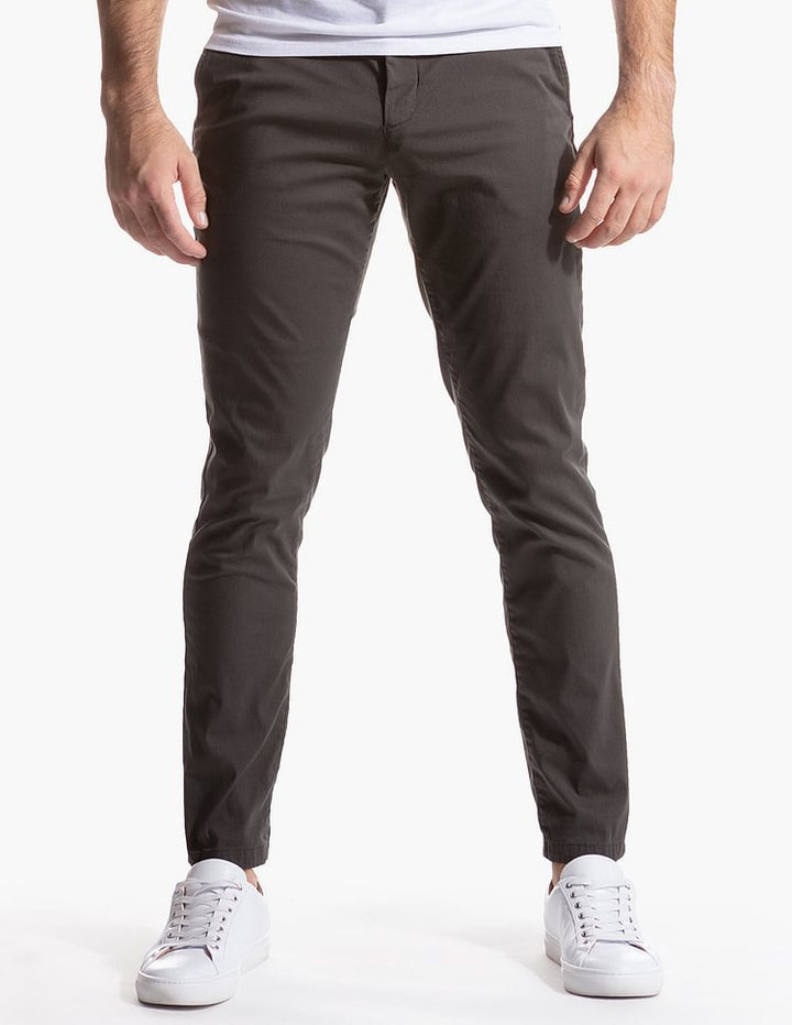 Men's Slim Fit Stretch Chino Pants with Tapered Leg and Elastic Hem Mune Fashion