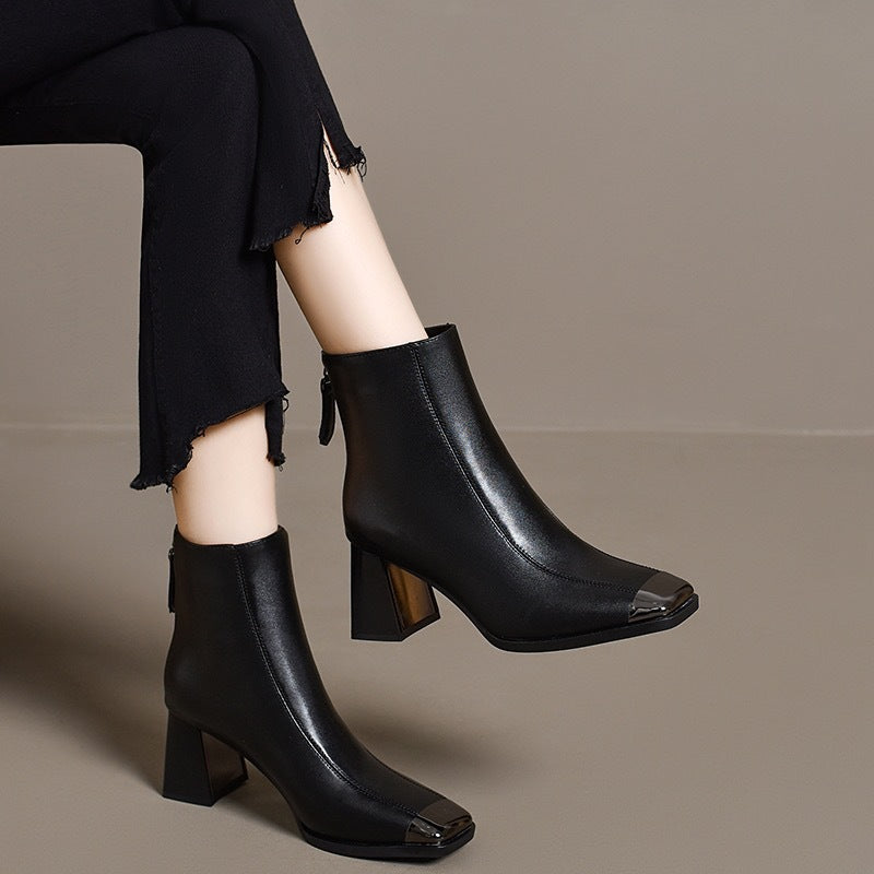 Women Elegant Ankle Boots with Glossy Toe Mune Fashion