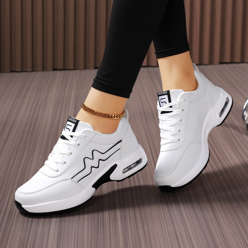 Women's fashionable sneakers with molded side wave, cushioned air capsule heel, and ergonomic platform footbed Mune Fashion