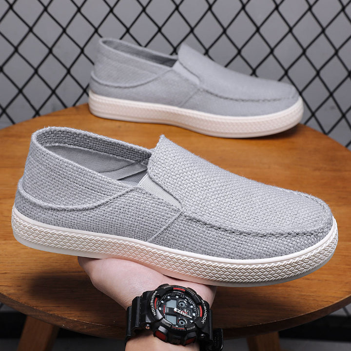 Women’s knitted slip-on casual shoe with elastic entry and structured platform sole Mune Fashion