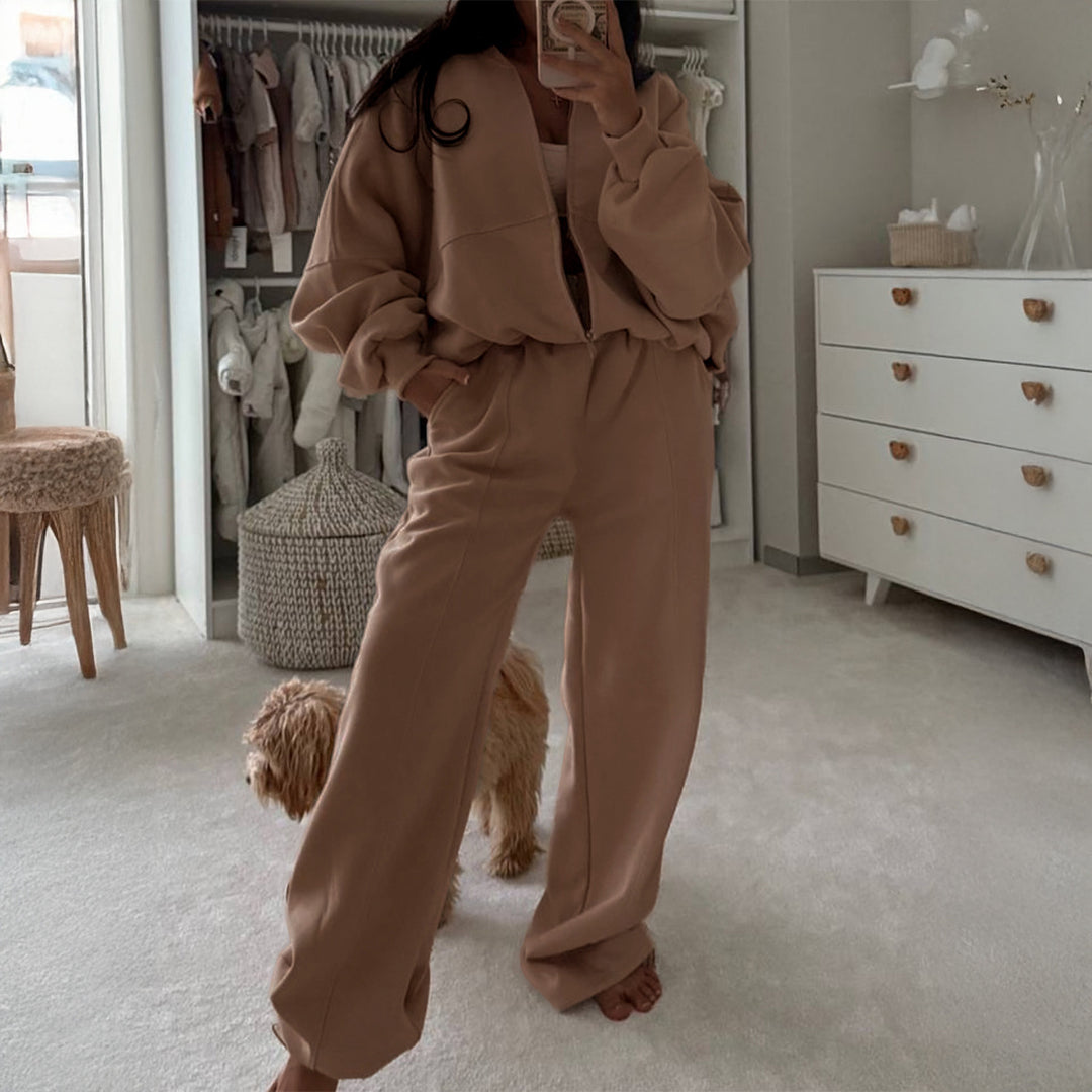 Women nan oversized zip jacket and high-waisted palazzo pants made of soft French terry Mune Fashion