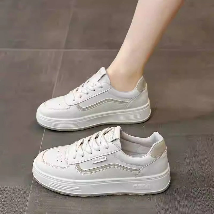 Women's sneaker with fluffy lining and sporty silhouette Mune Fashion