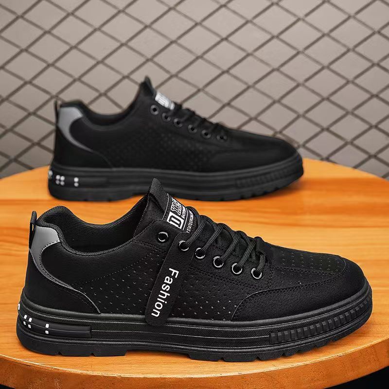 Ladies sporty sneakers with perforated surface and cushioning outsole Mune Fashion