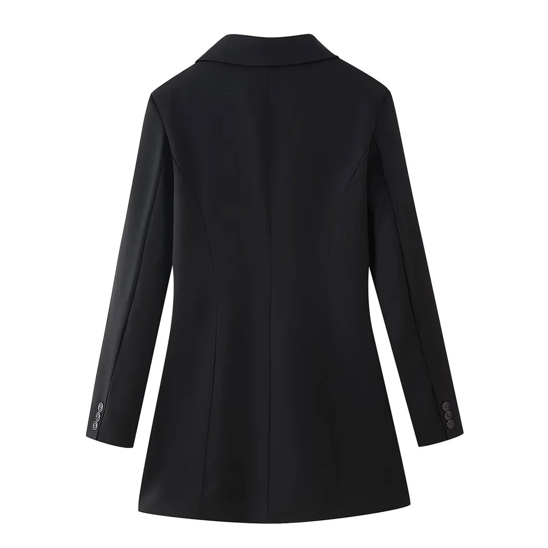 Women's fitted long blazer with lapel collar, three buttons and patch pockets Mune Fashion