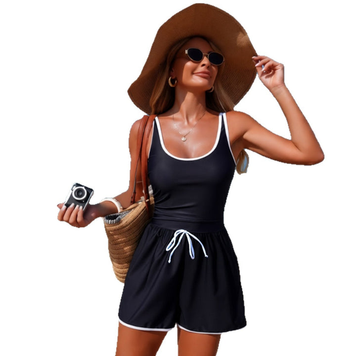 Ladies sporty swimsuit with casual shorts Mune Fashion