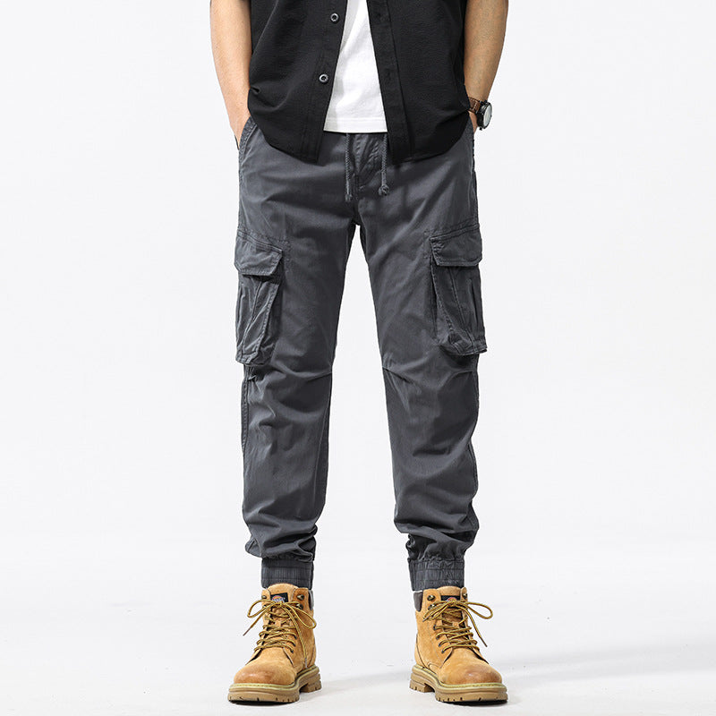 Herren Funktionale Cargo-Jogginghose mit ergonomischen Knieabnähern, Kordelbund und großvolumigen Klappentaschen Mune Fashion