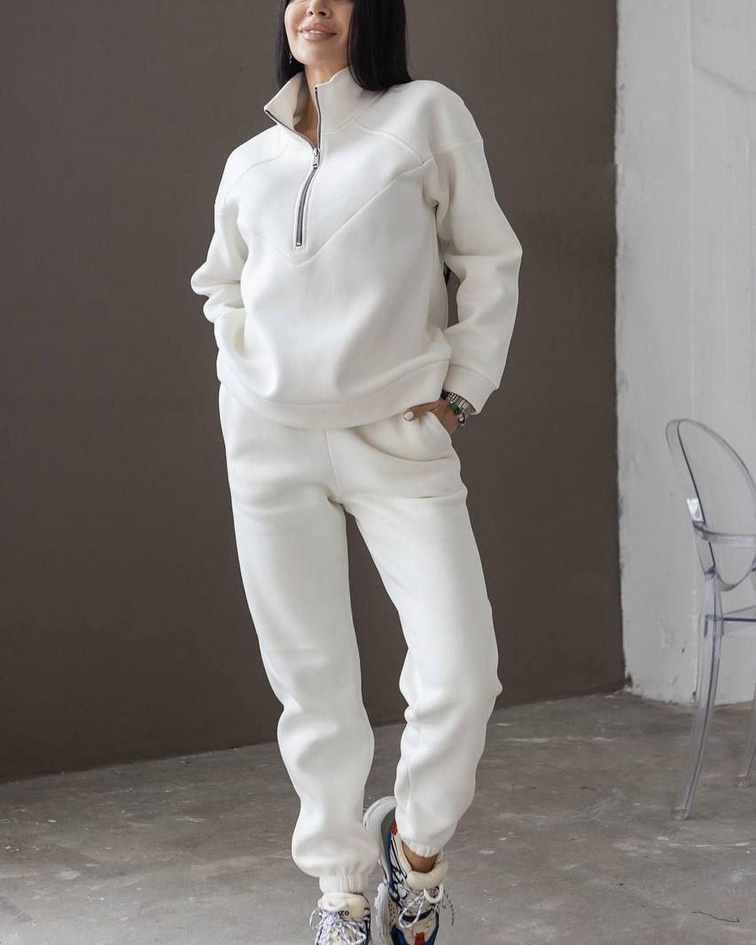 Women's Two-Piece Sweat Loungewear Set with Troyer Zipper and Elastic Jogging Pants Mune Fashion