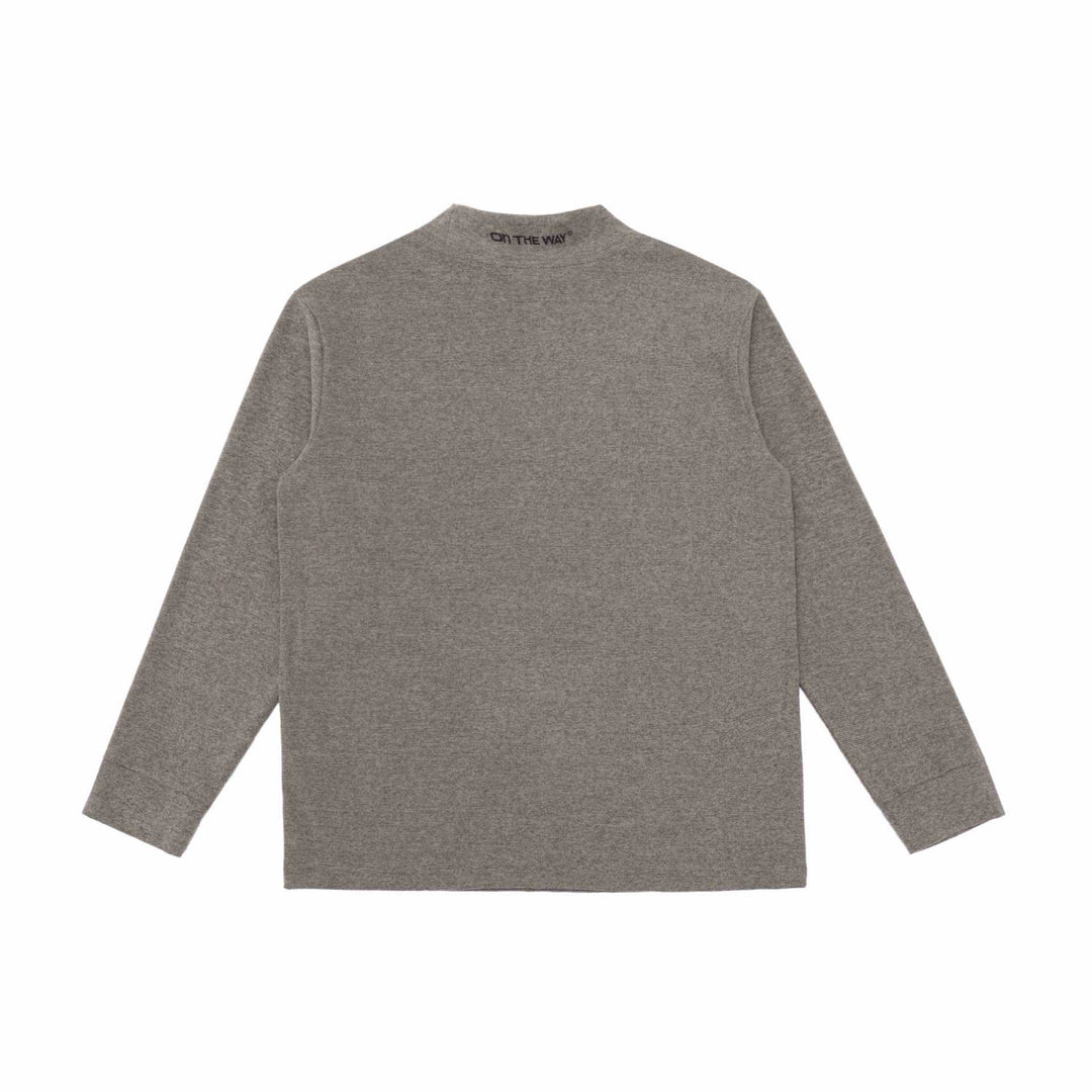 Unisex finely structured mock neck pullover made of cotton blend with subtle chest embroidery Mune Fashion
