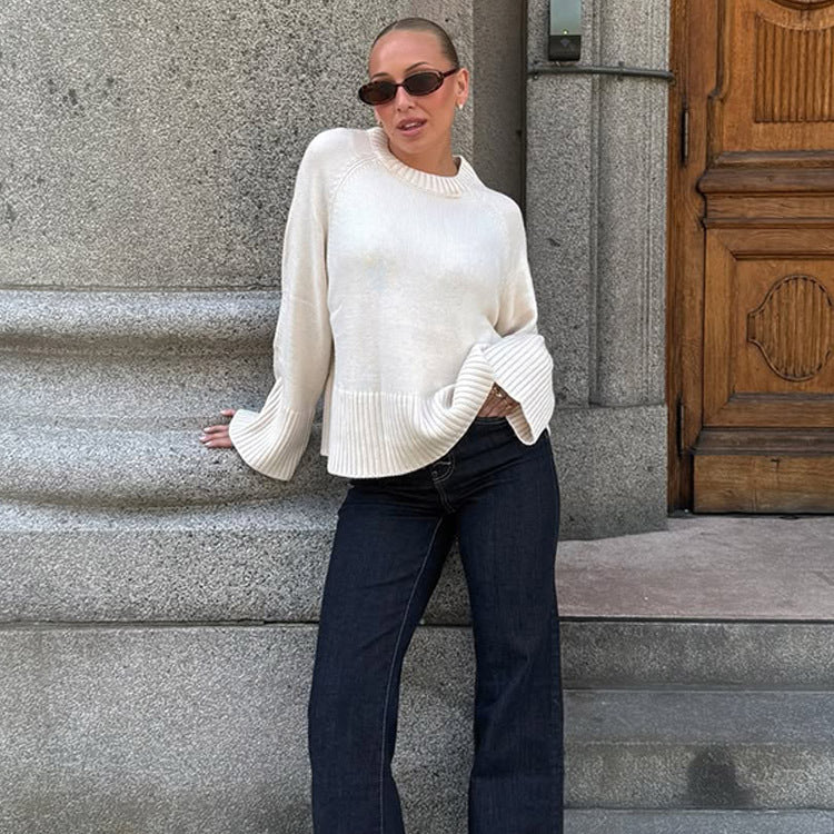 Women's oversized knit sweater with wide ribbed hem and trumpet sleeves Mune Fashion
