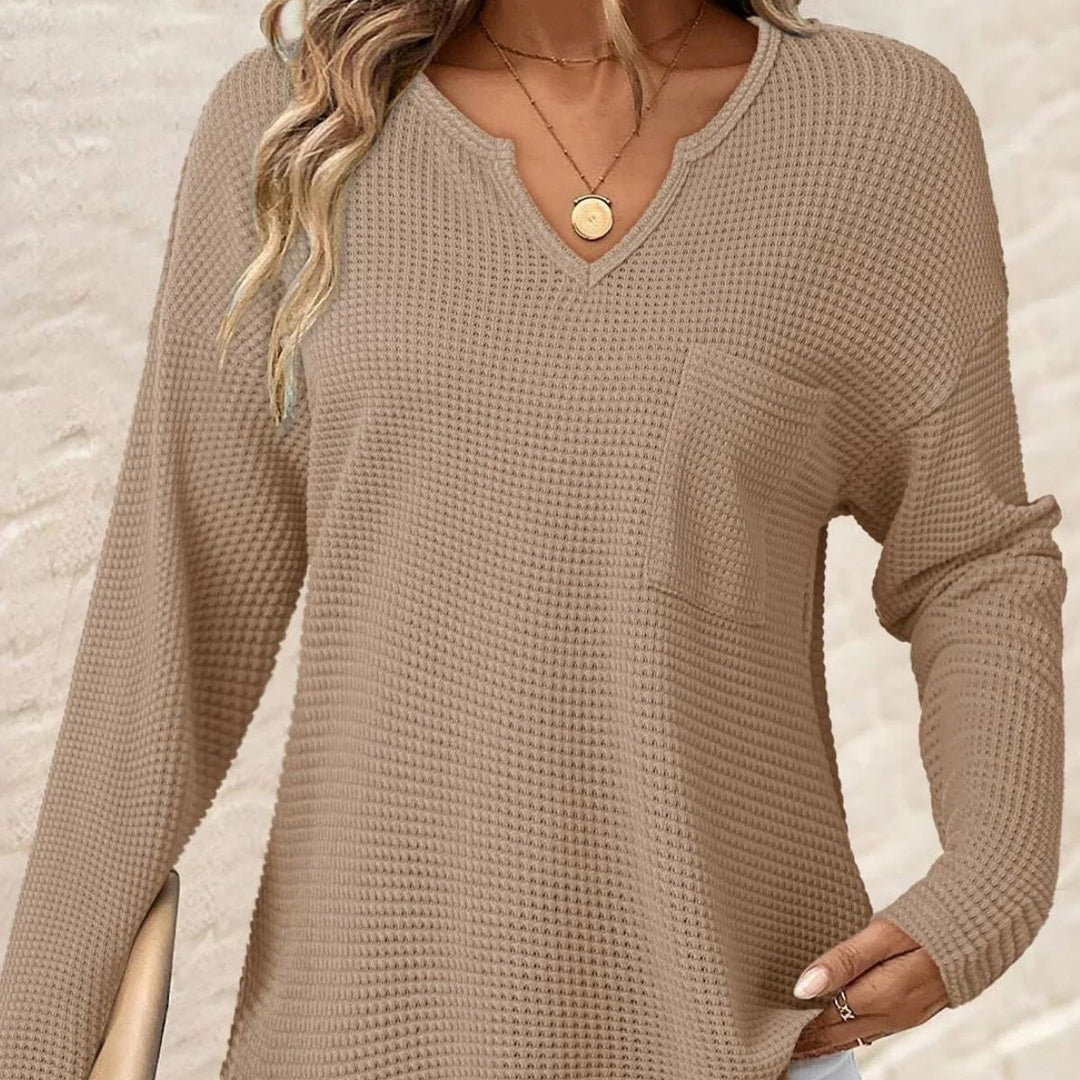 Ladies waffle knit long sleeve with V-notch, chest pocket and casual oversized fit Drune