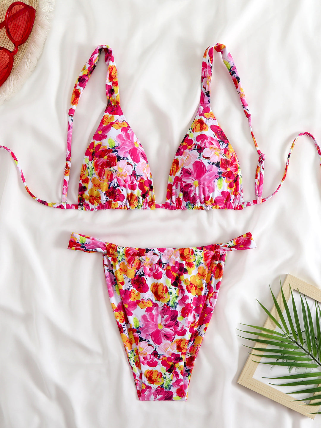 Women's Triangle Bikini Set with Fashionable Animal Print Mune Fashion