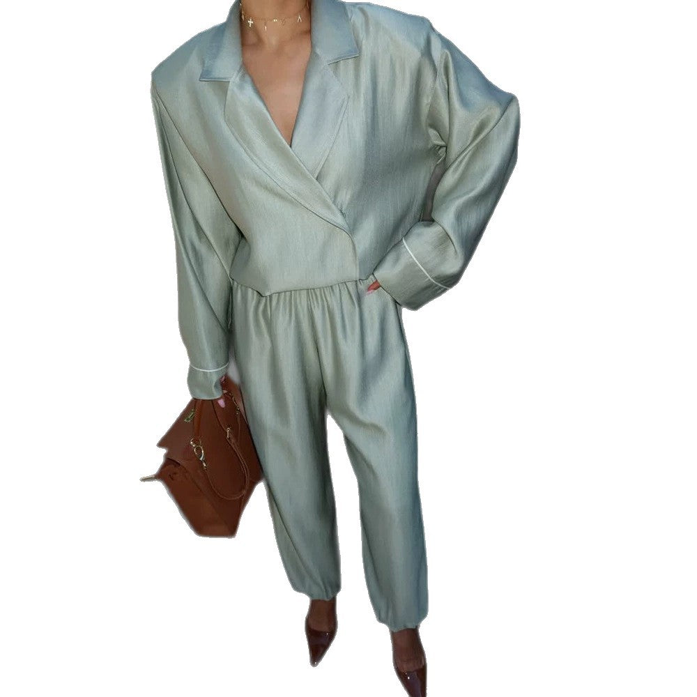 Women's satin two-piece set with wrap blouse, wide pants and elastic waistband Mune Fashion