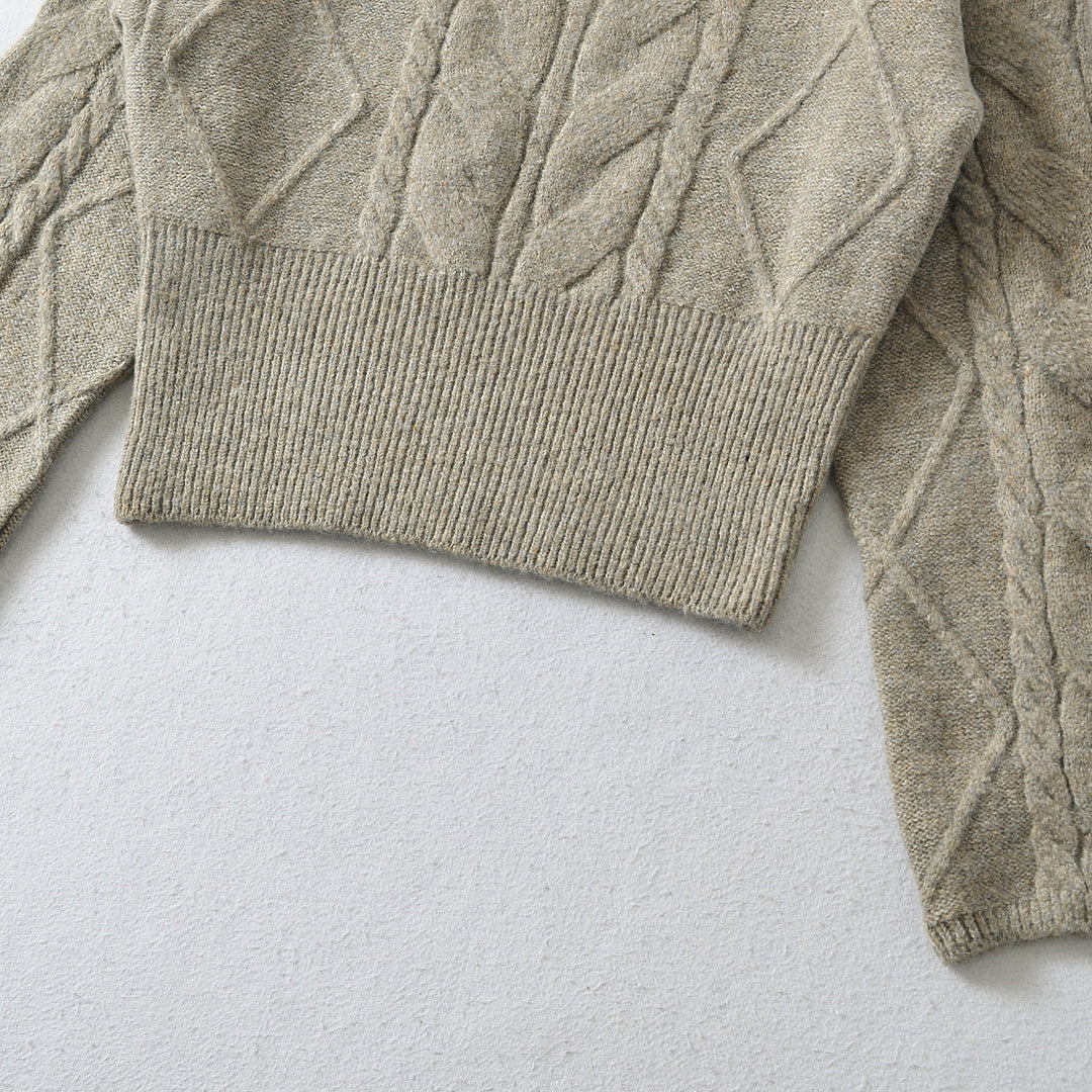 Women's Short Cable Knit Sweater with Fitted Ribbed Cuffs Mune Fashion