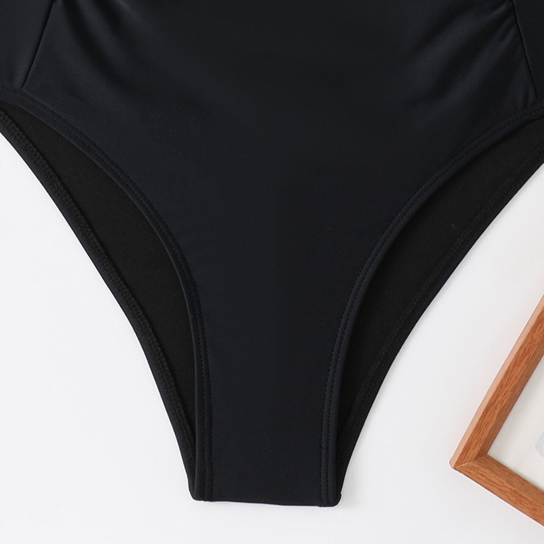 Women Elegant high-cut swimsuit with decorative bow details Mune Fashion