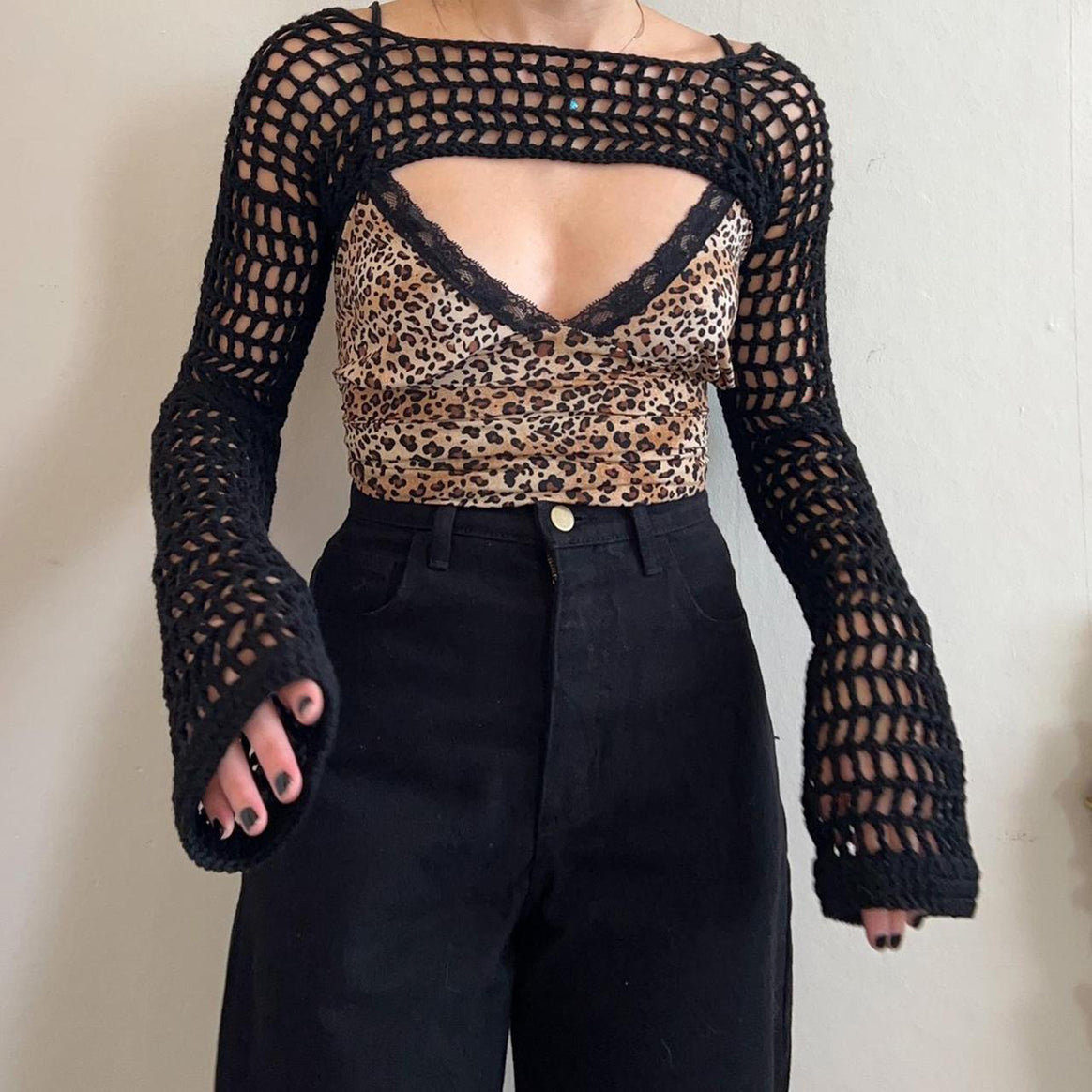 Ladies trendy mesh overlay with wide sleeves