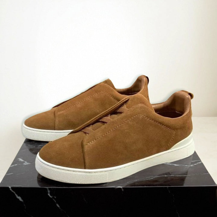 Women's casual and elegant sneakers