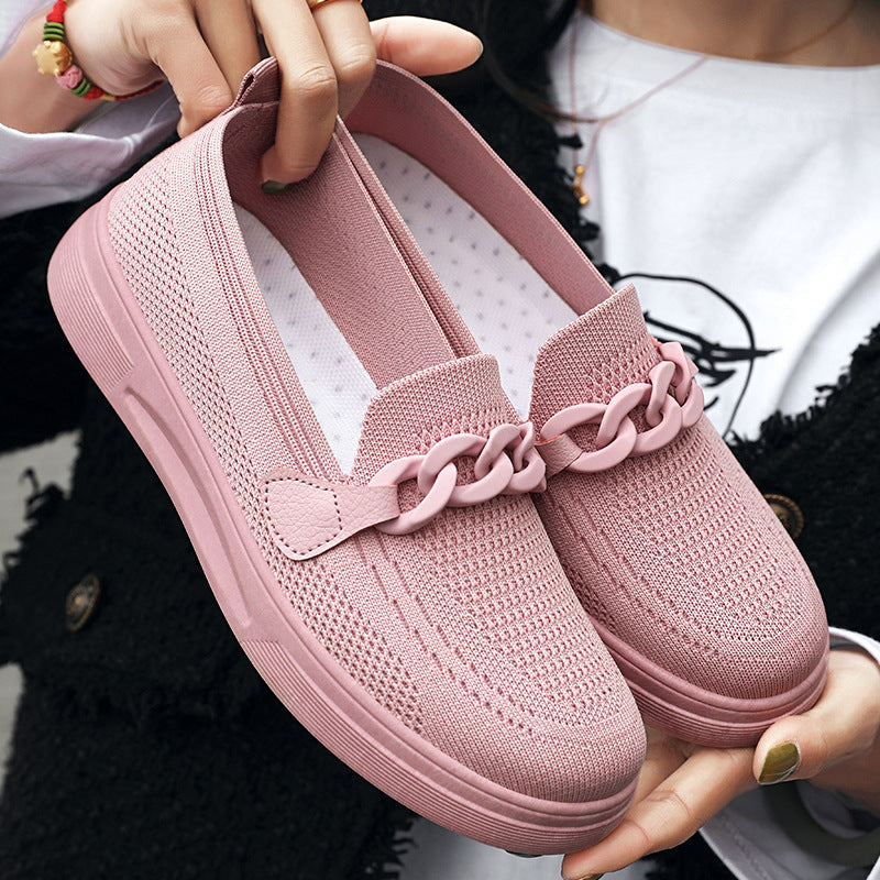 Women's comfortable knit slip-on loafer with elastic entry, decorative chain application and shock-absorbing EVA lightweight sole Mune Fashion