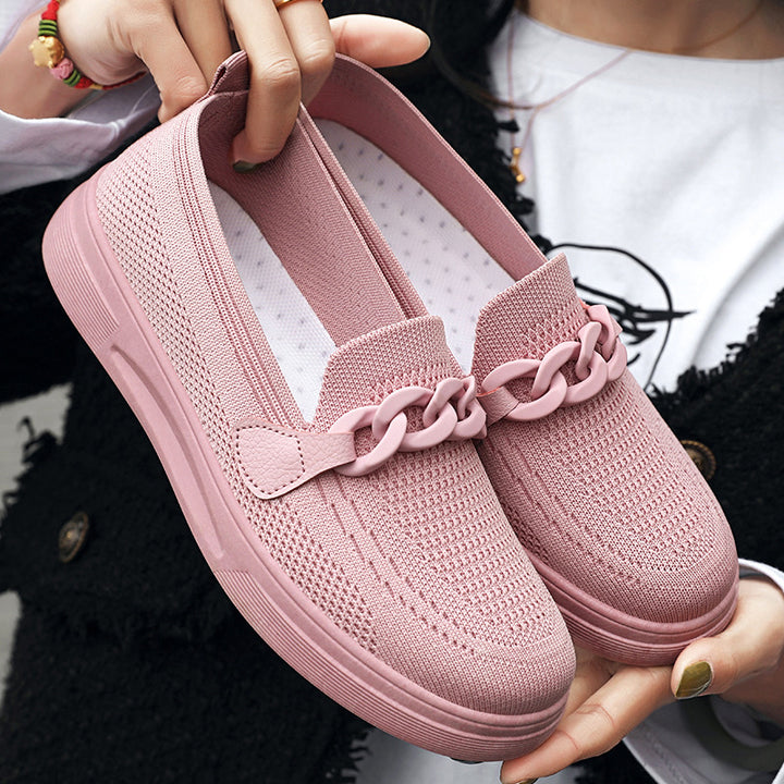 Women's comfortable knit slip-on loafer with elastic entry, decorative chain application and shock-absorbing EVA lightweight sole Mune Fashion