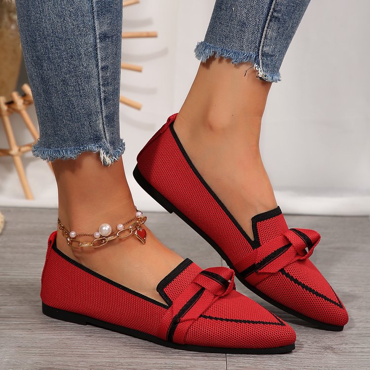 Women's woven lace slippers with decorative bow and padded comfort footbed Mune Fashion