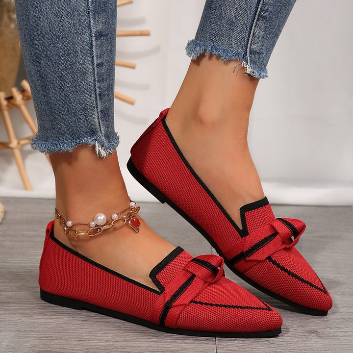 Women's woven lace slippers with decorative bow and padded comfort footbed Mune Fashion