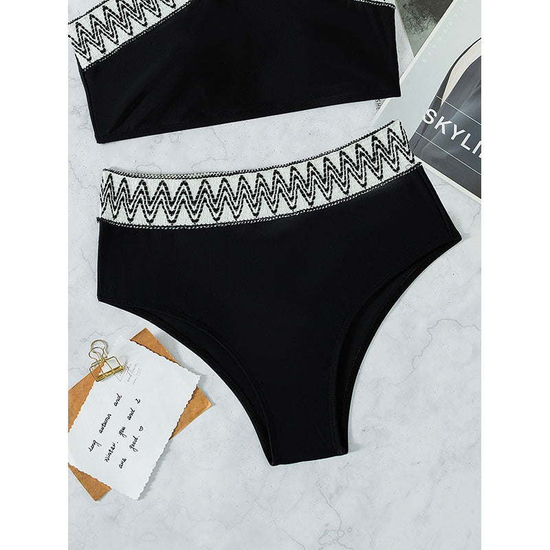 Women high-waisted bikini set with elegant cross-back design Mune Fashion