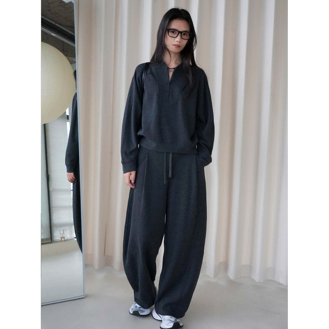 Women's Oversized Sweatshirt with Half Zip, Stand Collar and Raglan Sleeves Mune Fashion