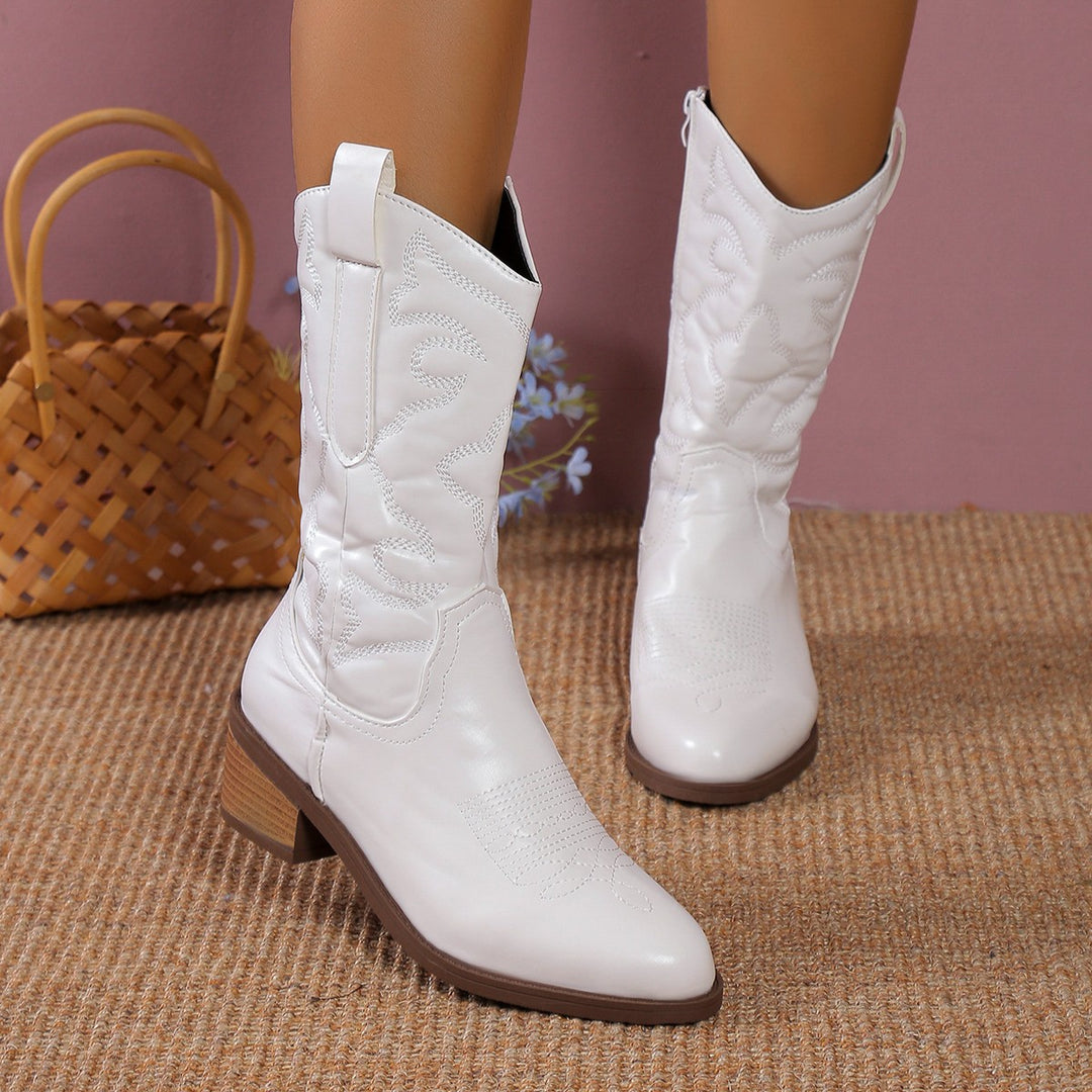 Women's Western boots with embroidered shaft and medium block heel Mune Fashion