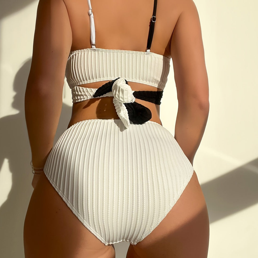 Women's bikini set with sophisticated wrap design and elastic waistband Mune Fashion