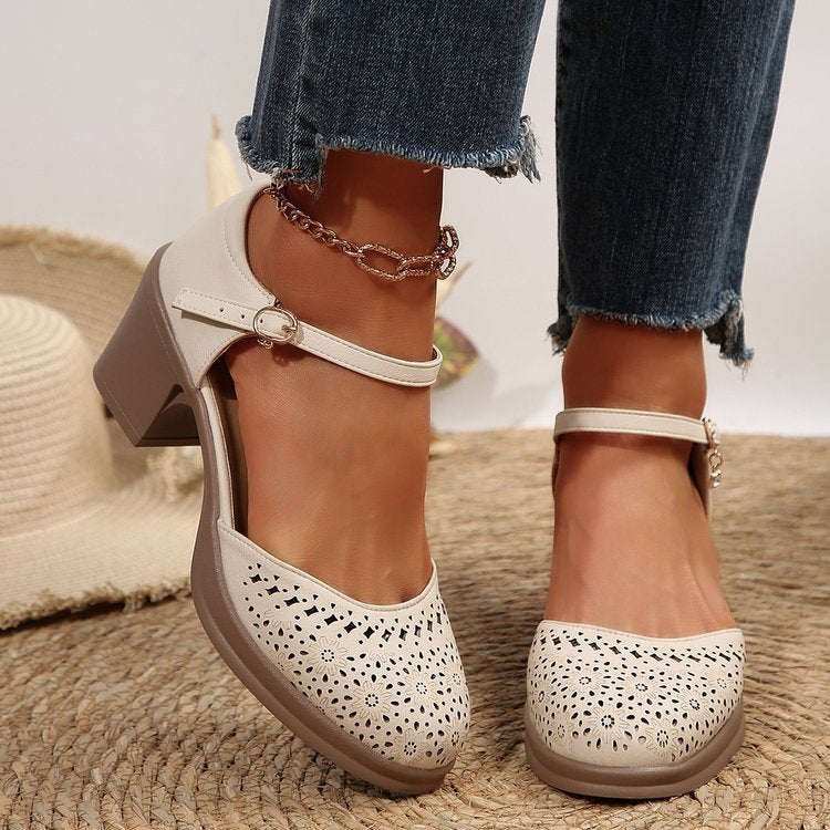Damen Mary-Jane Pumps mit mittelhohem Blockabsatz, perforiertem Obermaterial und gepolstertem Komfortfußbett Mune Fashion
