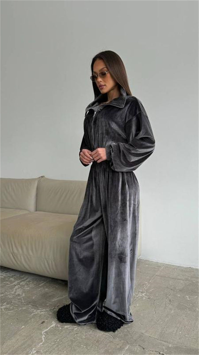 Women's velvet jumpsuit with wide leg, elastic waistband, and stand collar Mune Fashion