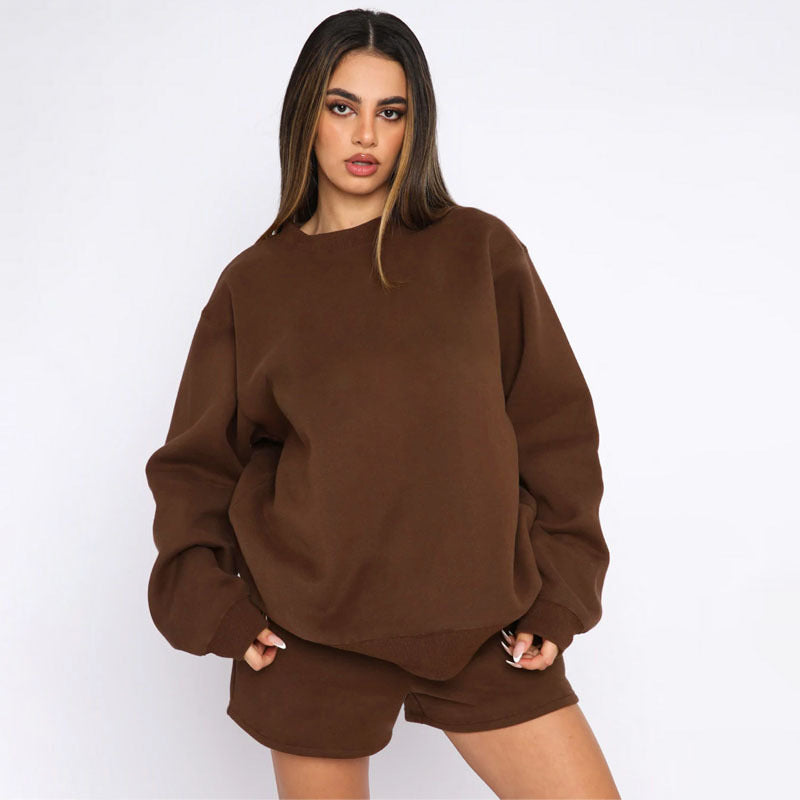Women's oversized sweatshirt and shorts home set made of soft terry Mune Fashion